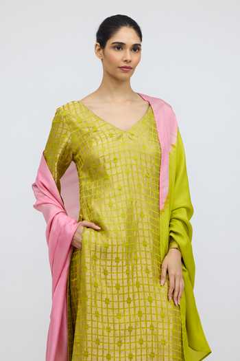 QUARTER_Green Brocade V-neck, Yes Chartreuse Grid Silk Kurta And Pant Set _Online_at_Aza_Fashions
