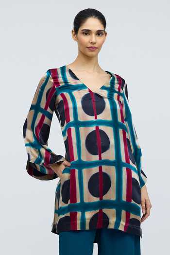 Buy_QUARTER_Multi Color Silk, Georgette Bijlee Resist Geometric Pattern Kurta And Trouser Set _Online_at_Aza_Fashions