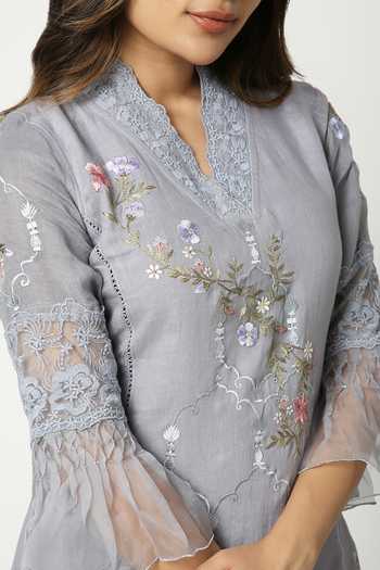 Buy_Kaveri_Blue Linen V-neck A Window To Eden Kurta And Pant Set 