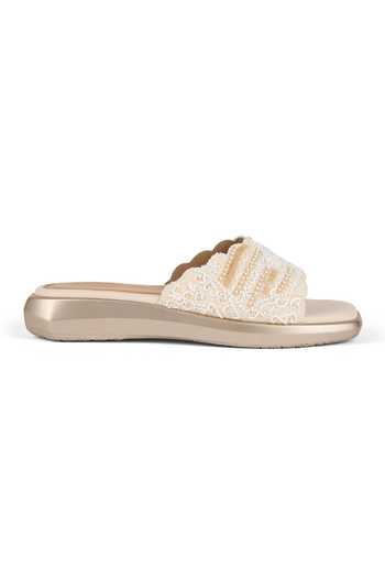 Anaar_Beige Sweet Bean Flat Sandals _Online_at_Aza_Fashions