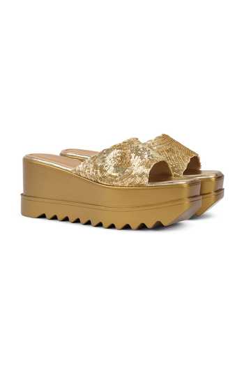 Buy_Anaar_Gold Mamma Mia Wedge Sandals _Online_at_Aza_Fashions