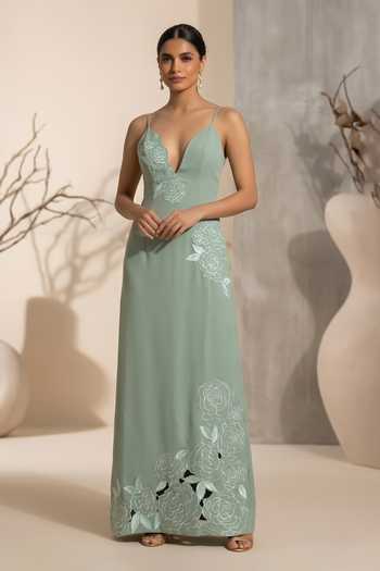 Buy_Thetaa_Green Crepe Plunge Neck Reverie Hand Embroidered Maxi Dress _at_Aza_Fashions