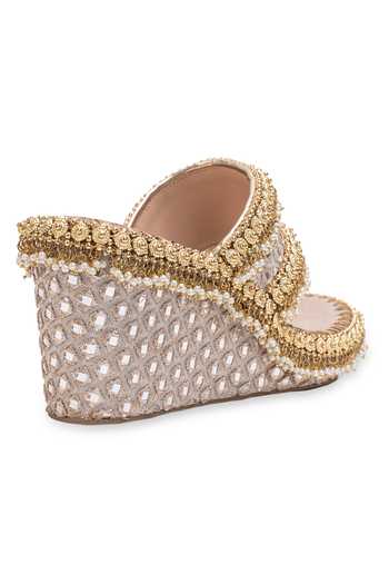 Buy_5elements_Gold Charita Embroidered Wedges _Online