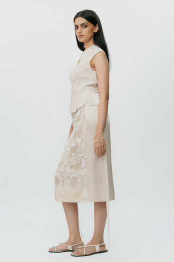 Buy_AK-OK_Ivory Silk Mandarin Collar Lace Chikankari Waistcoat _Online_at_Aza_Fashions