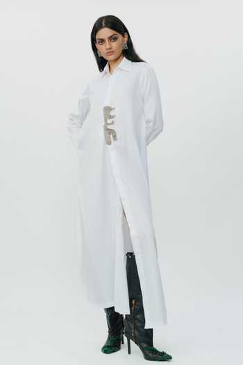 Buy_AK-OK_White Cotton Collared Neck Placed Hand Embroidered Shirt Dress _Online_at_Aza_Fashions