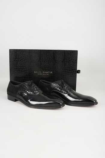 Buy_Salil Bhatia_Black Patent Leather And Suede Oxford Shoes _Online_at_Aza_Fashions