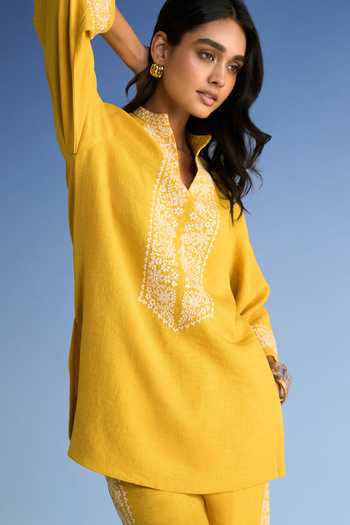Buy_Dash And Dot_Yellow Cotton, Polyester Mandarin Collar Embroidered Linen Longline Top _Online