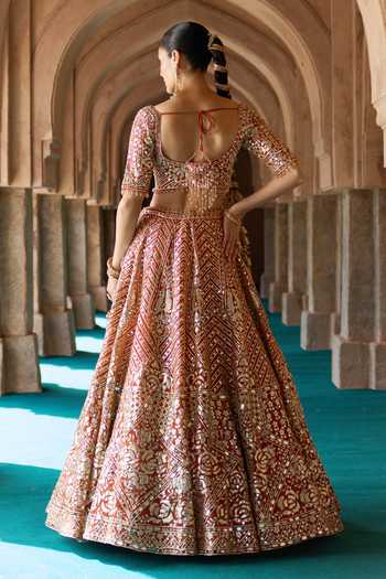 Shop_ANGAD SINGH_Orange Organza V-neck Tej Embroidered Lehenga Set _Online