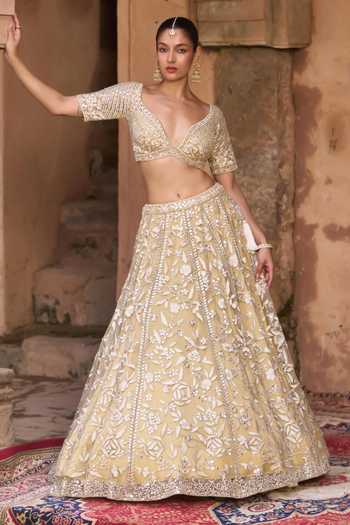 Buy_ANGAD SINGH_Gold Net V-neck Basant Floral Embroidered Lehenga Set _Online
