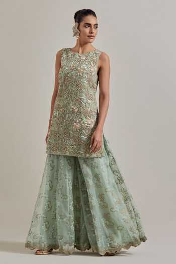 Kavita Bhartia_Green Organza, Net Round Neck, Yes Hand Embellished Kurta Set _Online_at_Aza_Fashions