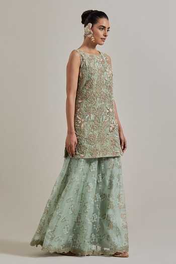 Buy_Kavita Bhartia_Green Organza, Net Round Neck, Yes Hand Embellished Kurta Set _Online_at_Aza_Fashions