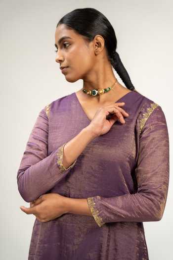 KAJAL AGRAWAL_Purple Cotton, Chanderi V-neck, Yes Handwoven Zari Kurta And Pant Set _at_Aza_Fashions