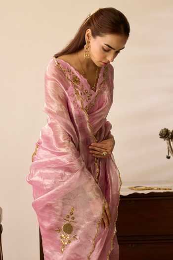 Peeli Dori_Pink Tissue, Dupion V-neck Meadow Silk Saree With Blouse _Online_at_Aza_Fashions