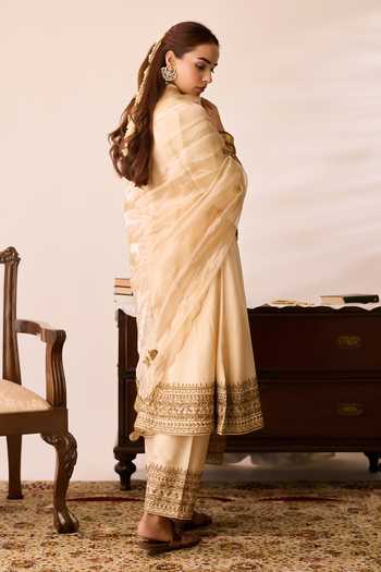 Shop_Peeli Dori_Ivory Chanderi, Tissue Round Neck Gulmohar Embroidered Kurta Set _at_Aza_Fashions