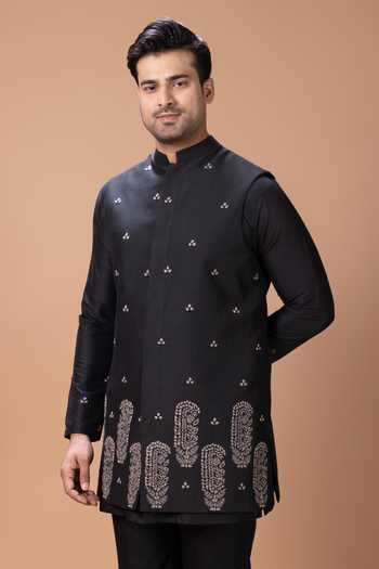 Priyanka Haralalka_Black Silk, Cotton Bundi And Kurta Set _Online_at_Aza_Fashions