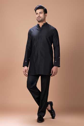 Priyanka Haralalka_Black Silk, Cotton Bundi And Kurta Set _Online