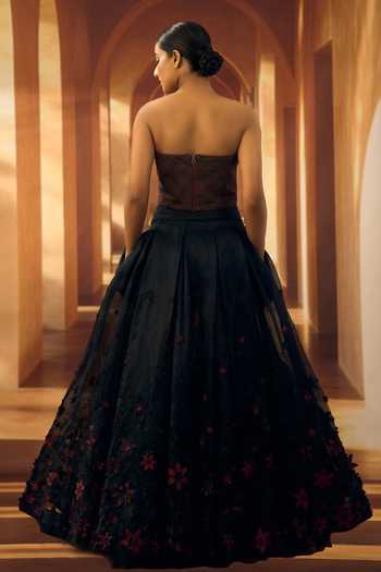 Shop_Vivek Karunakaran_Black Organza Pleated Skirt _at_Aza_Fashions