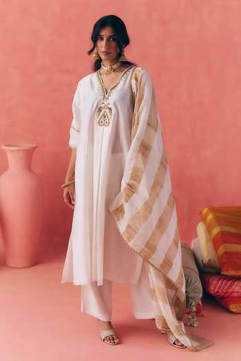 Buy_Mirasa_Ivory Silk, Chanderi, Tissue V-neck Gul Kaftan Pant Set _at_Aza_Fashions