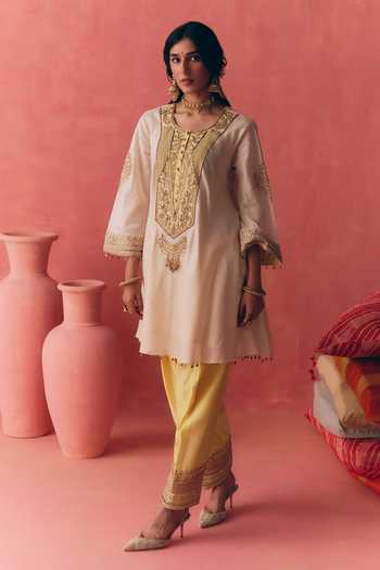 Mirasa_Ivory , , Chanderi, Noorani Yellow Kurta Salwar Set _at_Aza_Fashions
