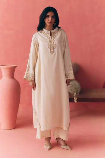Mirasa_Ivory Silk, Satin, Tissue Mandarin Collar, Yes Ayla Butter Choga Kurta Set _Online_at_Aza_Fashions