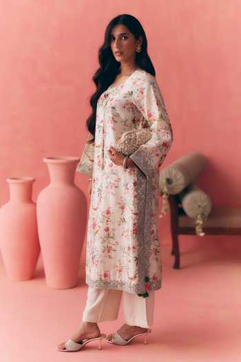 Buy_Mirasa_Pink , , Round Neck, Yes Eira Printed Kurta And Pant Set _Online_at_Aza_Fashions