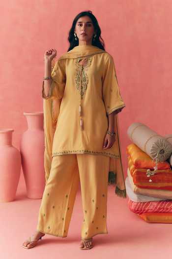 Buy_Mirasa_Yellow Cotton, Rayon, Chiffon Keyhole Neck Gulbahar Embroidered Kurta Set _at_Aza_Fashions
