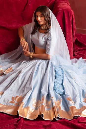 Pomcha Jaipur_Blue Organza Round Neck Gota Patti Classic Lehenga Set _Online