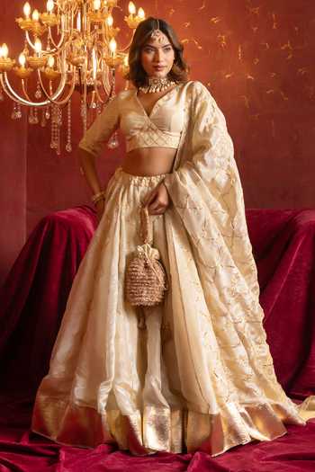 Buy_Pomcha Jaipur_Ivory Silk V-neck Gota Patti Work Lehenga Set _at_Aza_Fashions