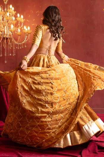 Shop_Pomcha Jaipur_Yellow Silk V-neck Gota Patti Work Lehenga Set _Online