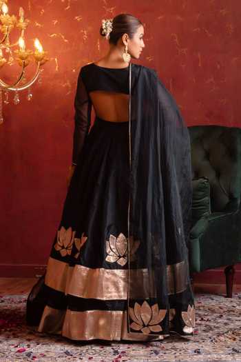 Pomcha Jaipur_Black Organza Sweetheart Neck Gota Patti Work Anarkali Lehenga Set _Online_at_Aza_Fashions