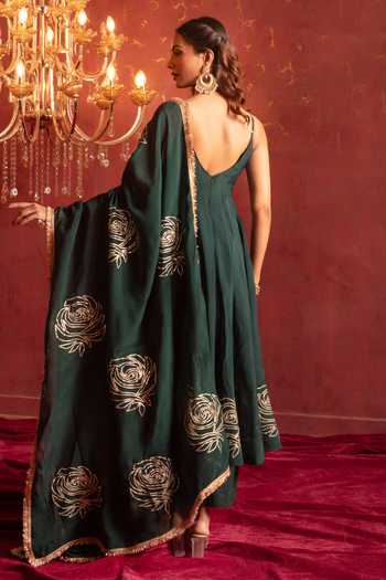 Pomcha Jaipur_Green Organza Square Neck Gota Patti Work Anarkali Set _Online_at_Aza_Fashions