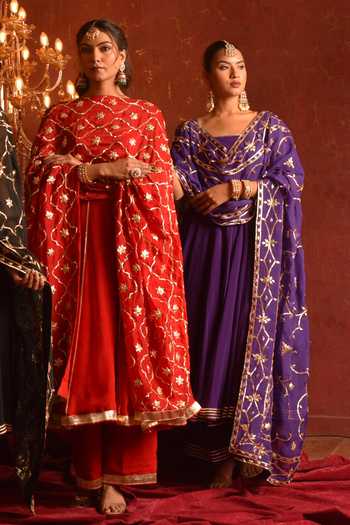 Buy_Pomcha Jaipur_Purple Organza Square Neck Gota Patti Work Anarkali Set _Online_at_Aza_Fashions