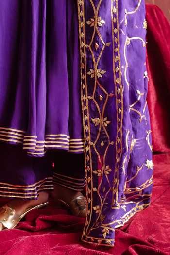 Buy_Pomcha Jaipur_Purple Organza Square Neck Gota Patti Work Anarkali Set _Online