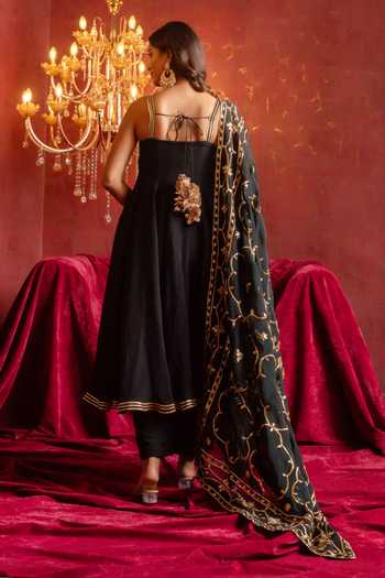 Pomcha Jaipur_Black Organza Sweetheart Neck Gota Patti Work Anarkali Set _Online_at_Aza_Fashions