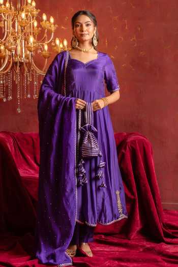 Buy_Pomcha Jaipur_Purple Silk, Organza Sweetheart Neck Taari Zari Anarkali Set _at_Aza_Fashions
