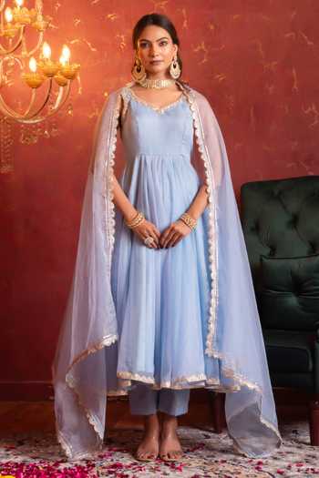 Pomcha Jaipur_Blue Organza V-neck Gota Patti Anarkali Set _Online