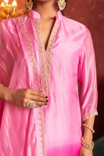 Pomcha Jaipur_Pink Silk V-neck, Yes Zardozi Work Straight Kurta Set _Online