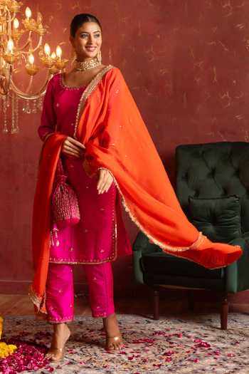 Buy_Pomcha Jaipur_Pink Taffeta, Organza Round Neck Zari Embroidered Straight Kurta Set 