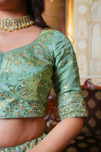 Pomcha Jaipur_Green Silk Mehfil Noor Gota Patti Embroidered Lehenga Set _Online_at_Aza_Fashions