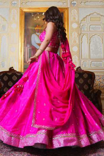 Pomcha Jaipur_Pink Taffeta, Organza Sweetheart Neck Mehfil Zari Hand Embroidered Lehenga Set _at_Aza_Fashions