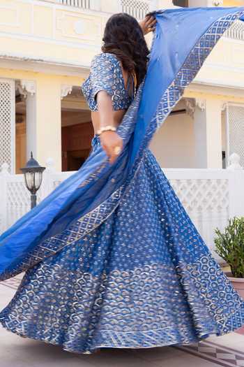 Buy_Pomcha Jaipur_Blue Silk V-neck Mehfil Neel Noor Taari Karigari Lehenga Set _Online_at_Aza_Fashions