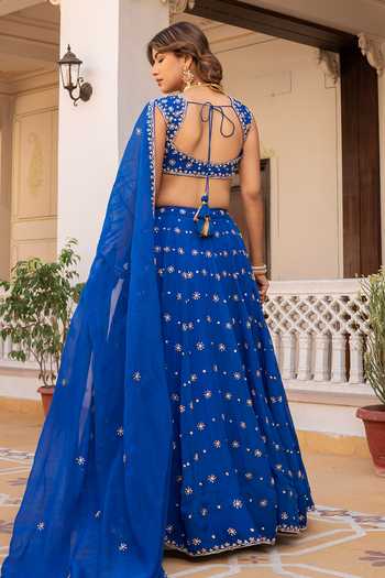 Shop_Pomcha Jaipur_Blue Organza Sweetheart Neck Mehfil Surmai Neel Zari Dabka Work Lehenga Set _at_Aza_Fashions