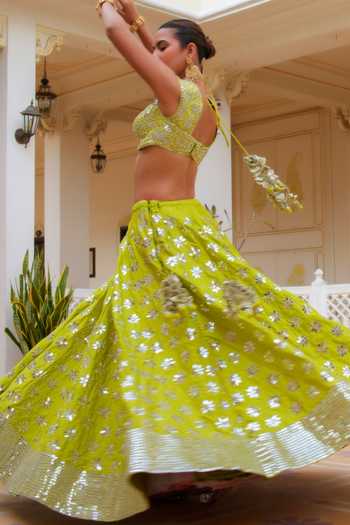 Pomcha Jaipur_Green Silk, Dupion, Organza Mehfil Hariyali Shisha Hand Work Lehenga Set _Online_at_Aza_Fashions