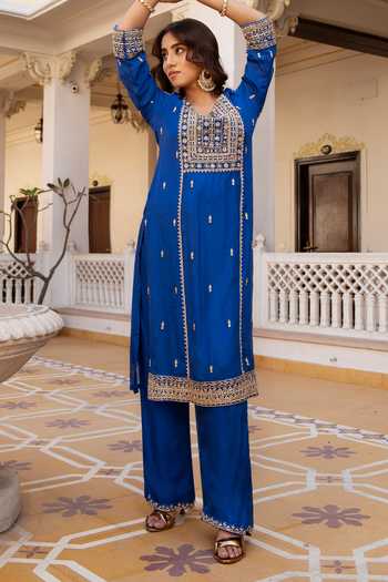 Shop_Pomcha Jaipur_Blue Organza Round Neck Mehfil Mayur Zardozi Hand Embroidered Kurta Set _Online_at_Aza_Fashions