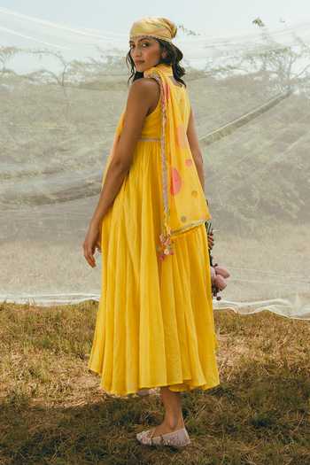 Shop_Nimbu Mirchi_Yellow Cotton, Linen V-neck Surajmukhi Slub Dress _at_Aza_Fashions