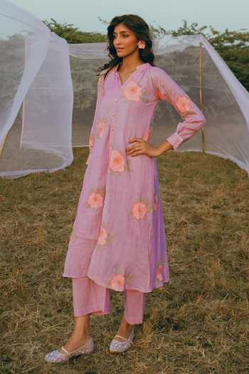 Buy_Nimbu Mirchi_Purple Cotton, Linen Split V-neck, Yes Angoori Floral Print Kurta And Pant Set _at_Aza_Fashions