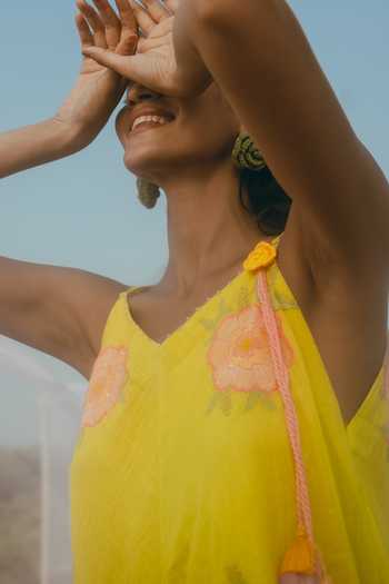 Nimbu Mirchi_Green Cotton, Linen V-neck Pistakulfi Printed Dress _at_Aza_Fashions