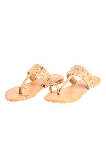 Buy_PREET KAUR_Beige Tota Kolhapuri Flats _Online_at_Aza_Fashions