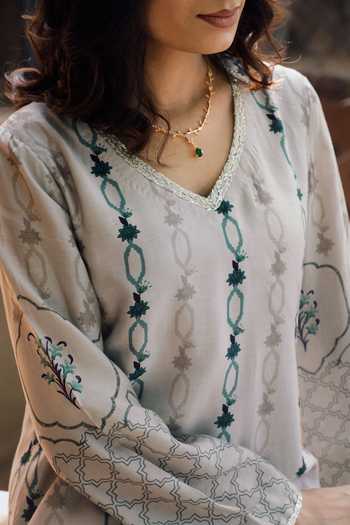 Shop_HOUSE OF TA-YA_Grey Silk, Crepe, Viscose V-neck, Yes Printed Kurta Set _Online_at_Aza_Fashions
