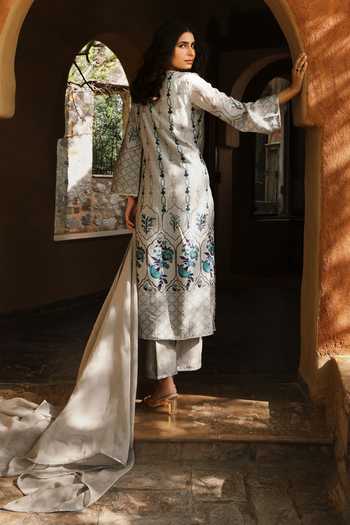 Shop_HOUSE OF TA-YA_Grey Silk, Crepe, Viscose V-neck, Yes Printed Kurta Set _at_Aza_Fashions